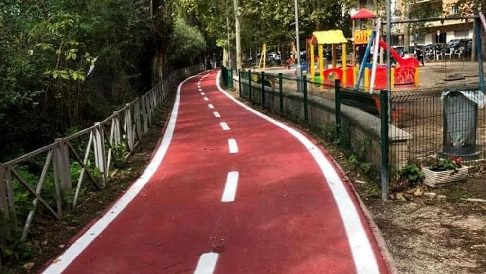 Incantevole Appartamento Nel Parco Dell'Aniene! Rome Italy
