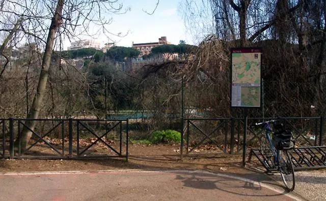 Incantevole Appartamento Nel Parco Dell'Aniene! Rome Italy